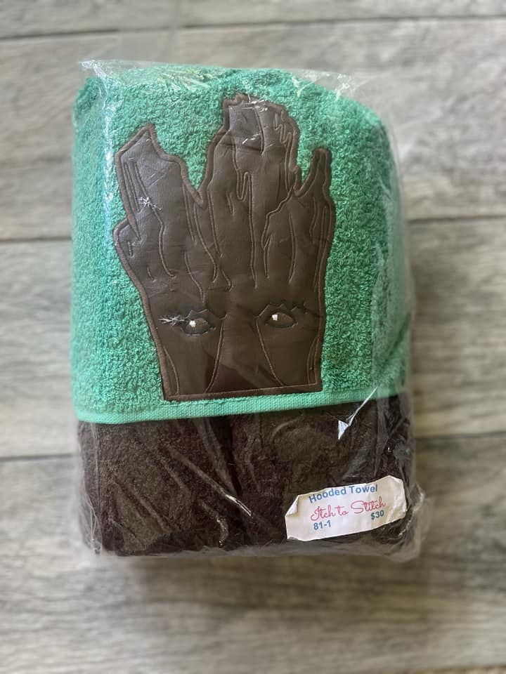 Tree Hero Hooded Towel
