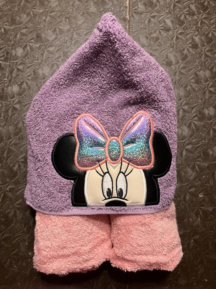 Mouse - Girl Hooded Towel